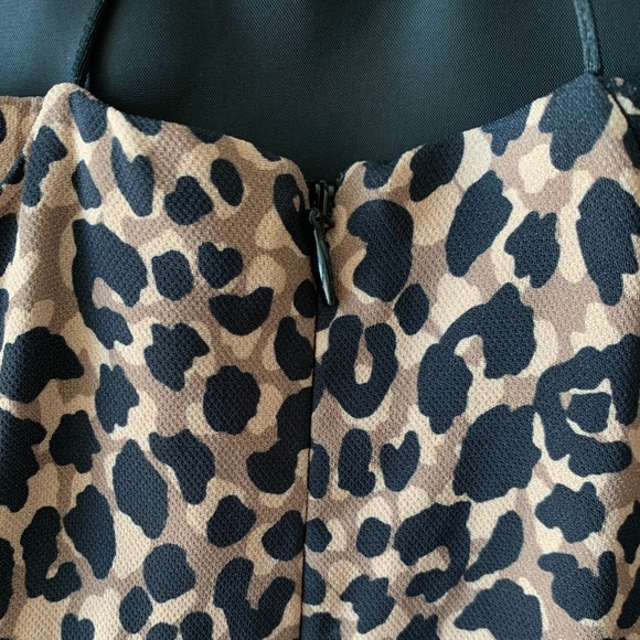 TOPSHOP Midi Leopard Print Dress - Picture 3 of 9